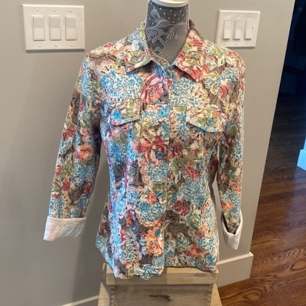 Joni B Floral Embroidery Detailed Jacket | Size Large